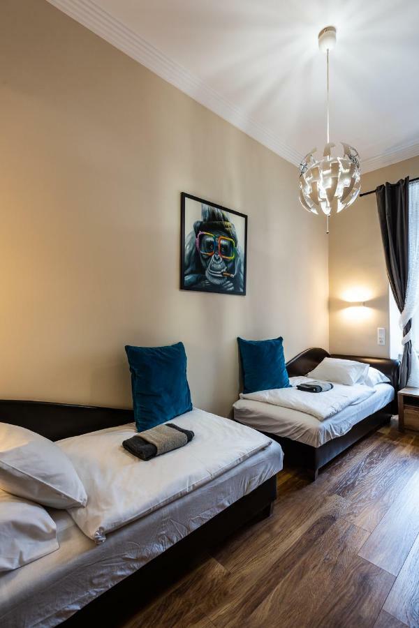 Appartement Center Of The Center, The Grand Deluxe à Budapest Extérieur photo