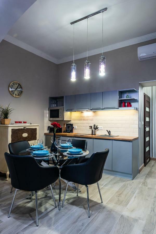 Appartement Center Of The Center, The Grand Deluxe à Budapest Extérieur photo